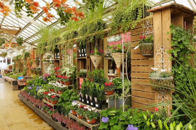 SquiresTwickenham attractive use of vertical space